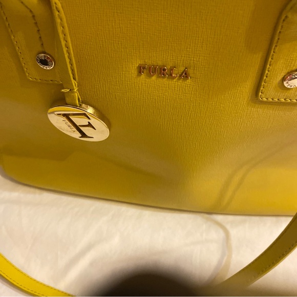 Pre-owned Mustard yellow handbag - Picture 2 of 7